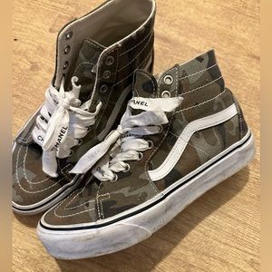 Vans Camo high top sneaker size 8.5